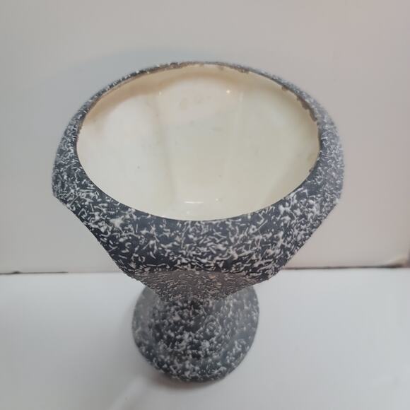 Vintage splatter ware textured Vase Ceramic Shawnee? gray white 9" - Picture 6 of 6